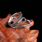 Adjustable Gothic Octopus Tentacle Ring