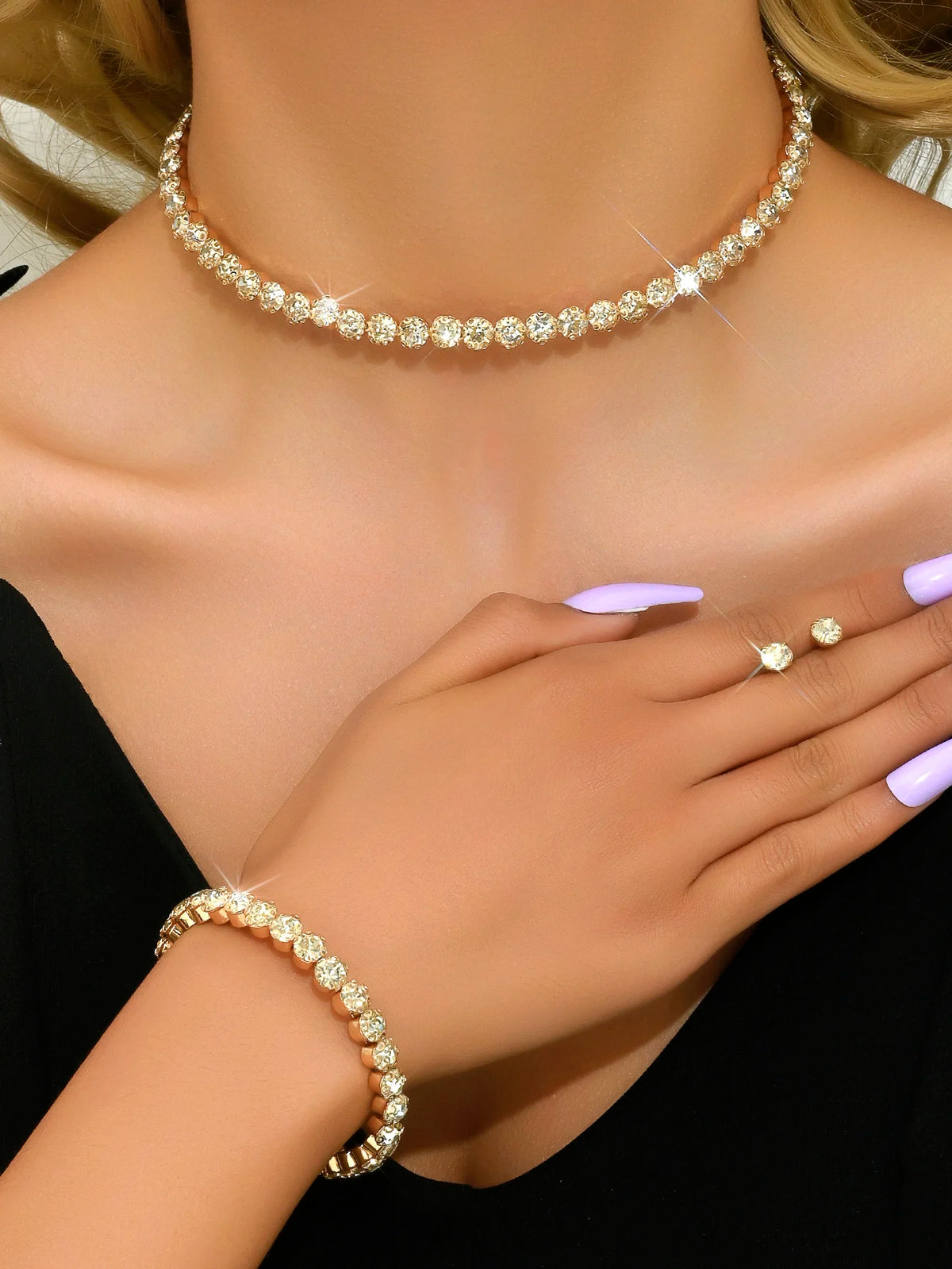 Elegant 4-Piece Minimalist Jewelry Set for Women