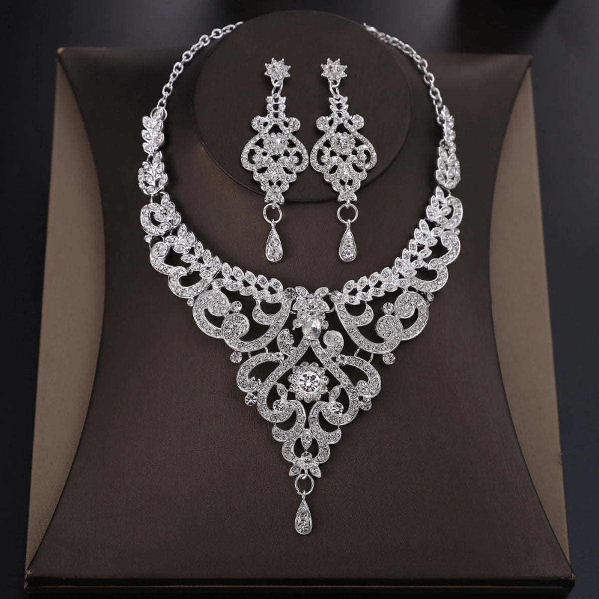 Luxury Palace Style Rhinestone Bridal Jewelry Set