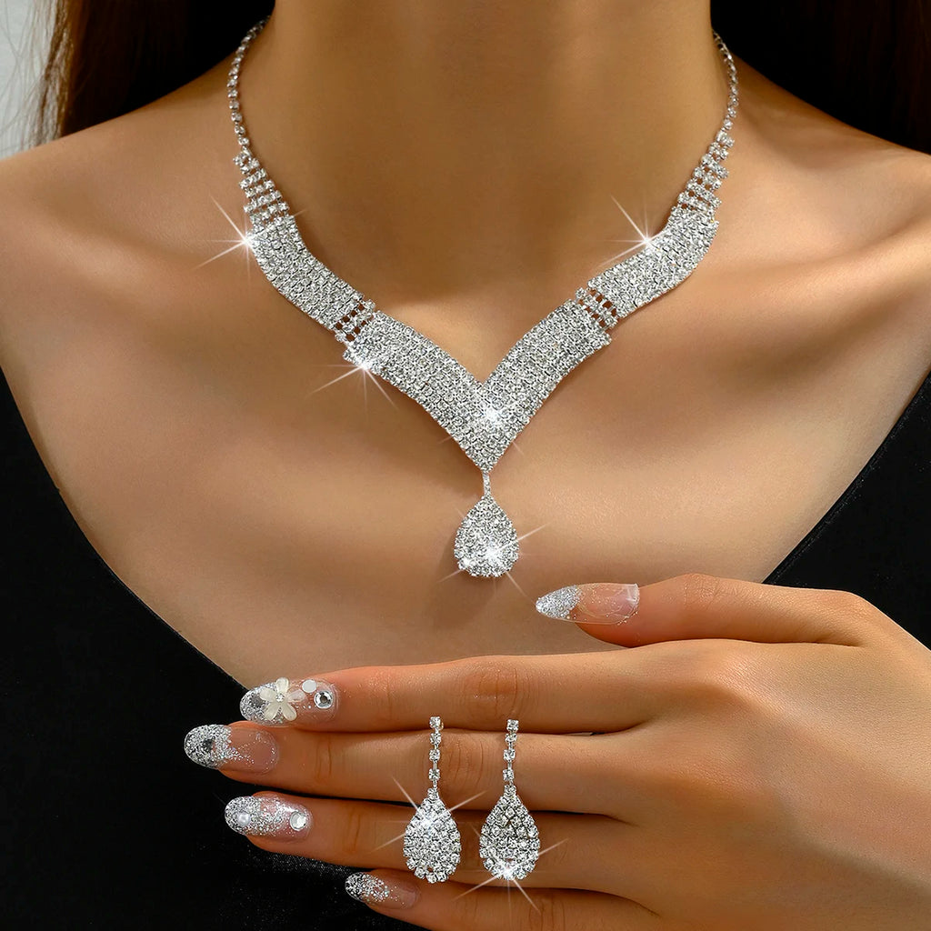 Elegant 3-Piece Rhinestone Teardrop Bridal Jewelry Set