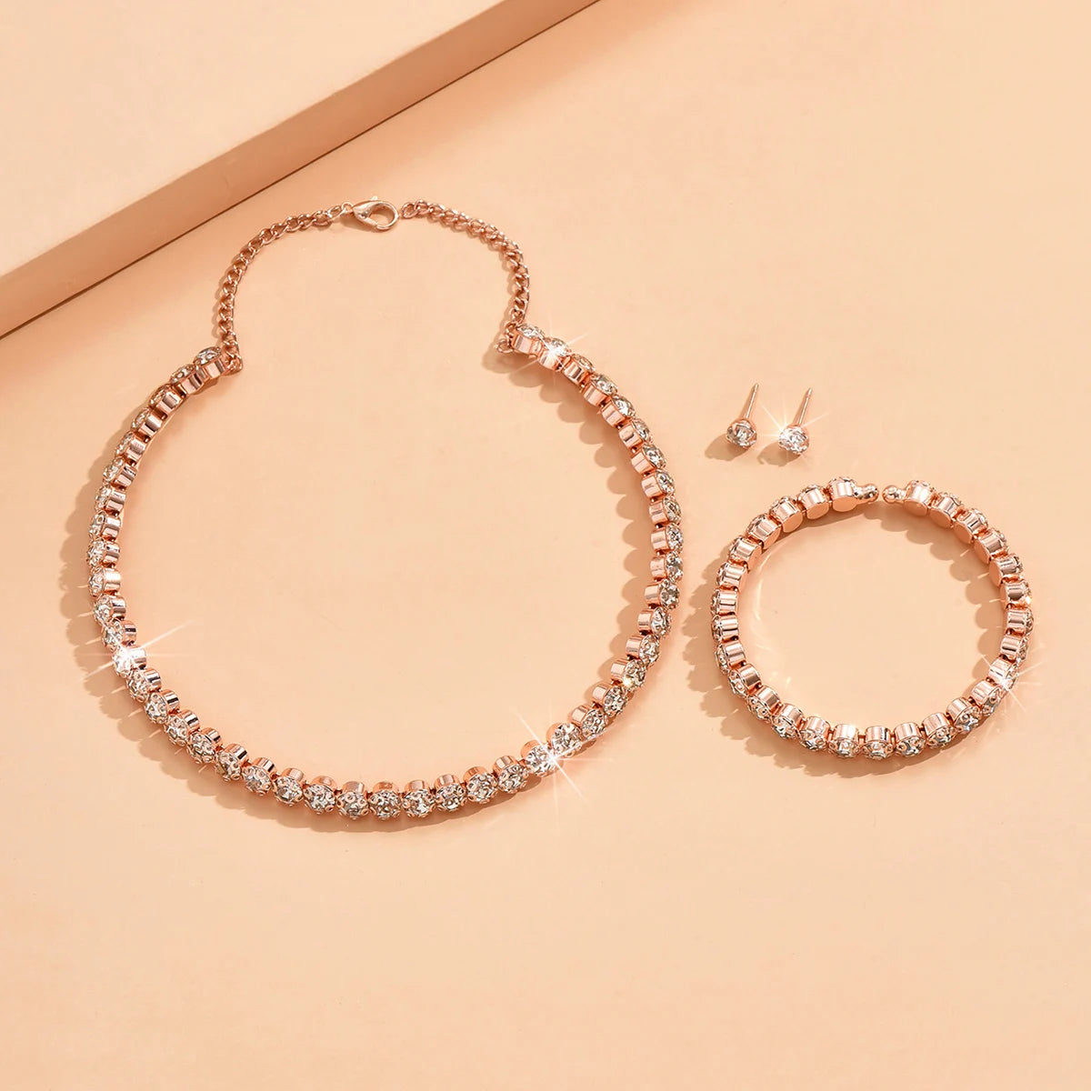 Elegant 4-Piece Minimalist Jewelry Set for Women
