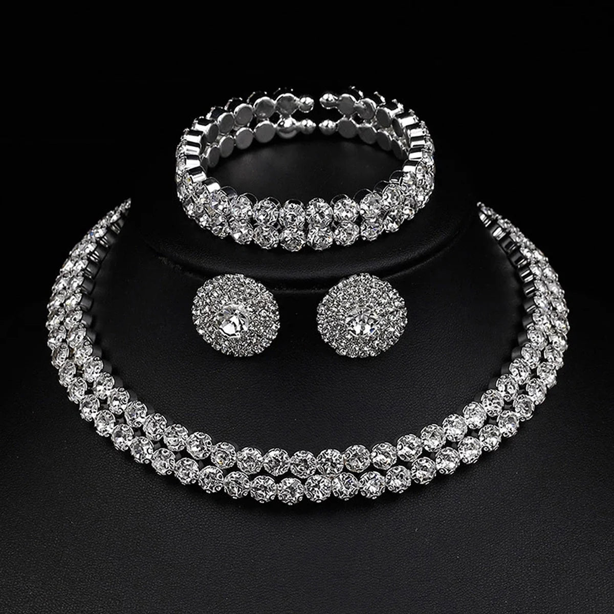 Elegant 4-Piece Minimalist Jewelry Set for Women