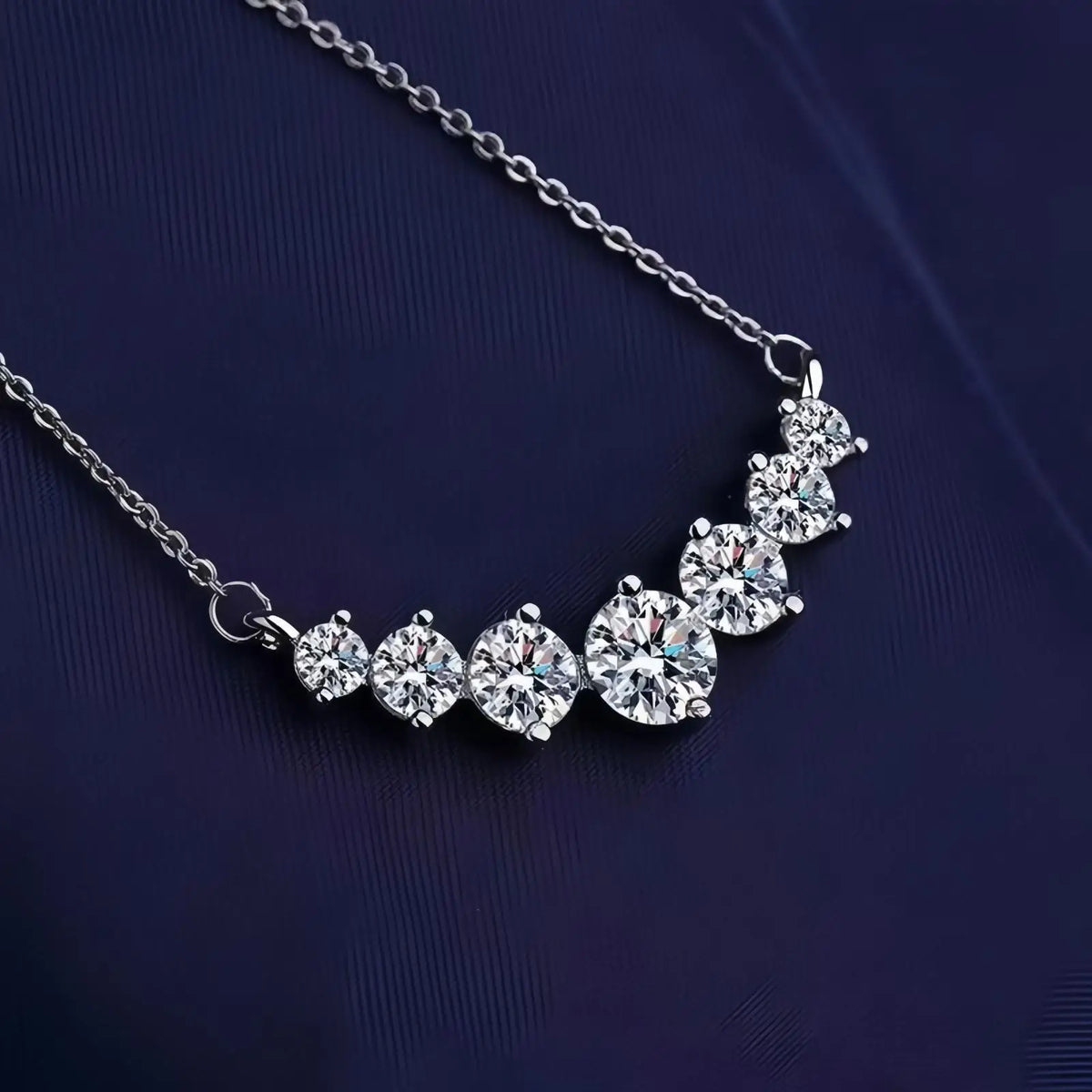 925 Sterling Silver Zircon Circle Pendant Necklace
